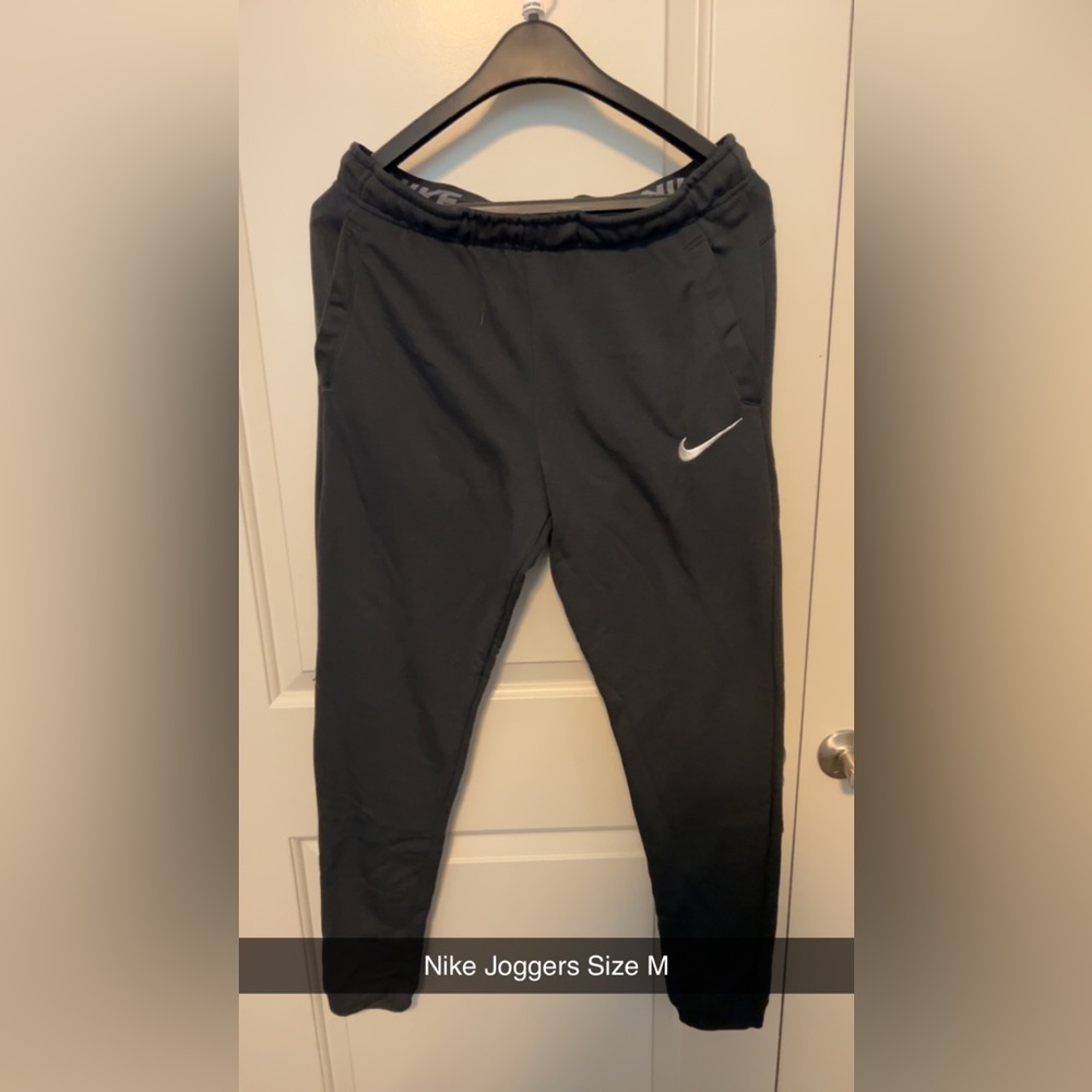 Nike Joggers